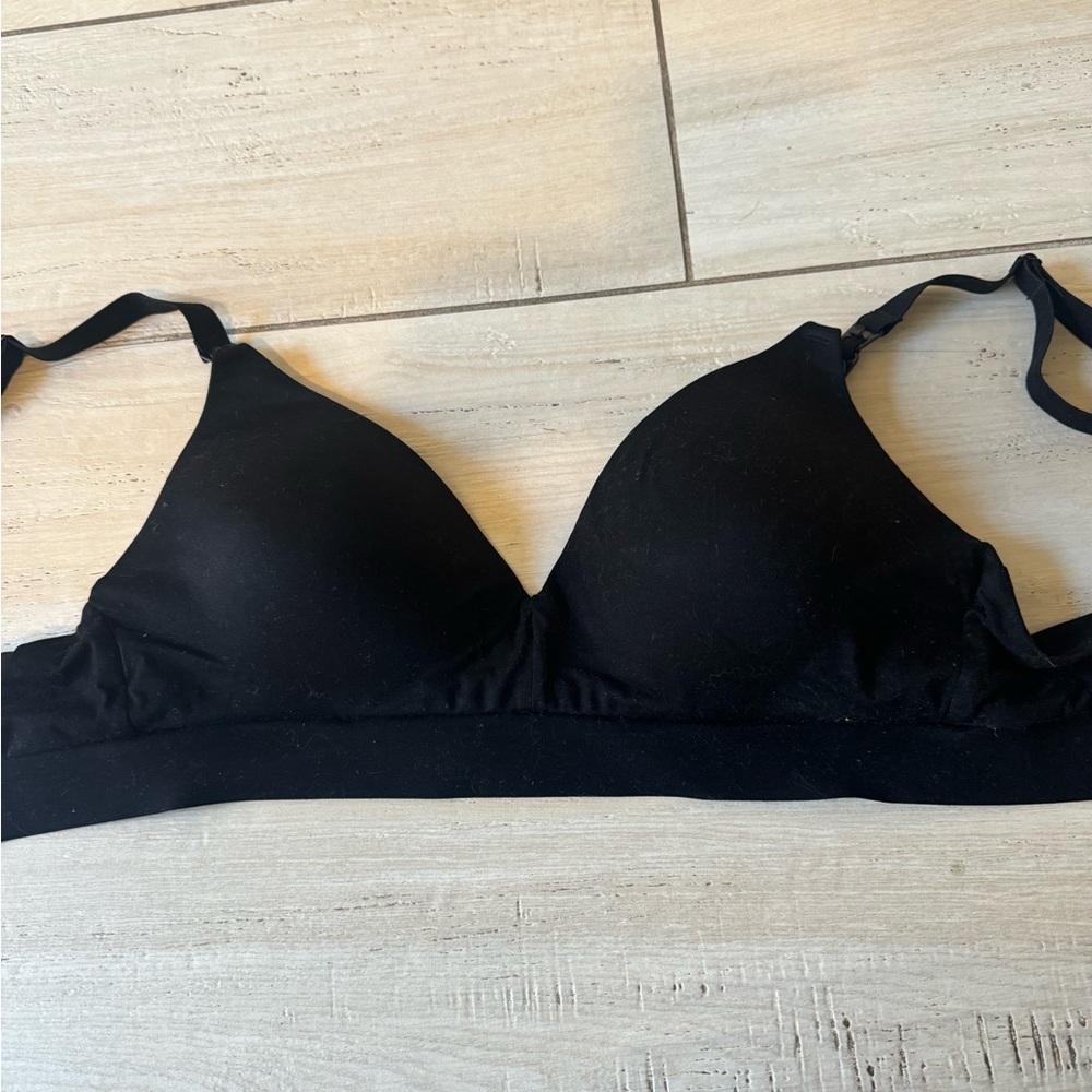Kindred Bravely Minimalist Hands Free Pumping and nursing bra